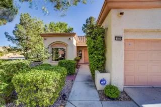 Photo #1: 2091790 Listing 