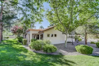 Photo #5: 2091790 Listing 