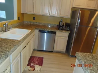 Photo #6: 2091864 Listing