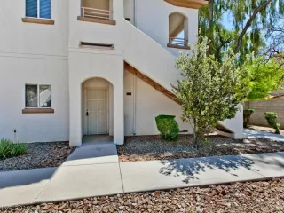 Photo #1: 2091865 Listing