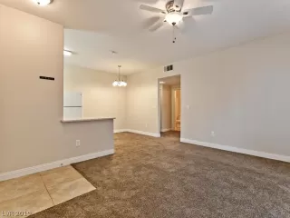 Photo #4: 2091865 Listing