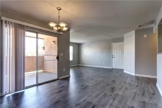 Photo #2: 2091885 Listing 