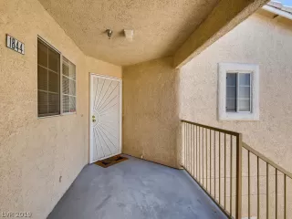 Photo #1: 2091905 Listing