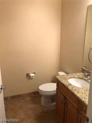 Photo #6: 2091935 Listing 