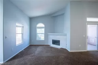 Photo #2: 2091939 Listing