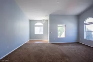 Photo #3: 2091939 Listing