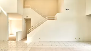 Photo #2: 2091965 Listing 