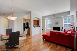 Photo #3: 2091966 Listing 