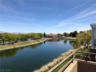 Photo #3: 2091977 Listing