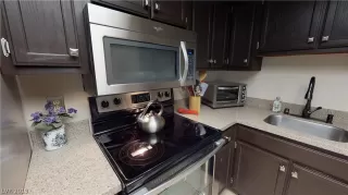 Photo #2: 2092081 Listing 