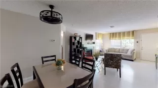 Photo #4: 2092081 Listing 