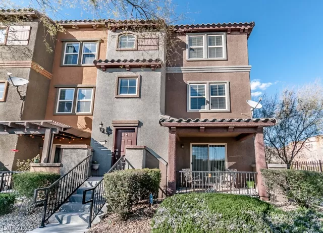 MLS: 2092180 Condo For Sale