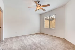 Photo #6: 2092239 Listing