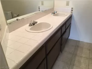 Photo #3: 2092260 Listing 