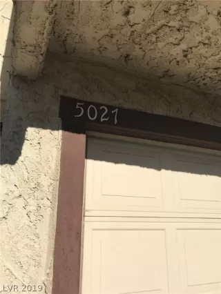 Photo #3: 2092274 Listing 