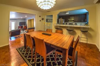 Photo #5: 2092276 Listing 