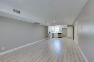 Photo #1: 2092367 Listing