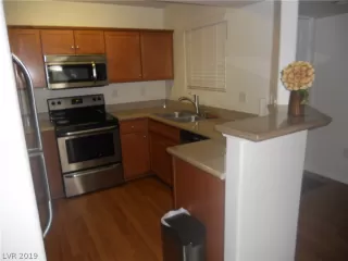 Photo #1: 2092454 Listing