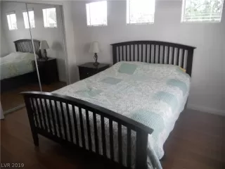 Photo #6: 2092454 Listing