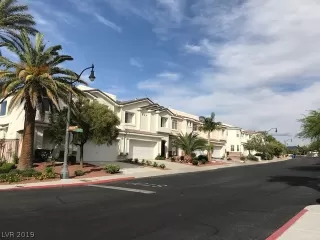 Photo #1: 2092540 Listing