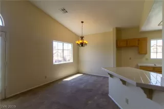 Photo #2: 2092559 Listing