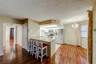 Photo #2: 2092585 Listing 