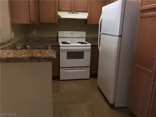 Photo #2: 2092675 Listing 