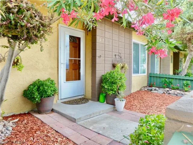 MLS: 2092687 Condo For Sale