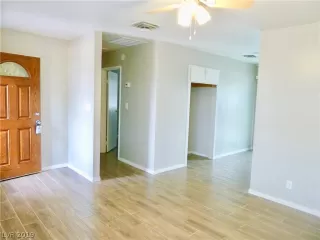 Photo #4: 2092687 Listing 