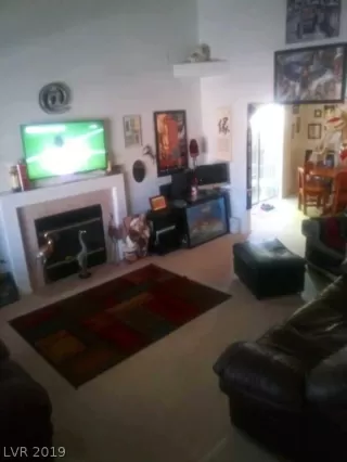 Photo #2: 2092716 Listing 