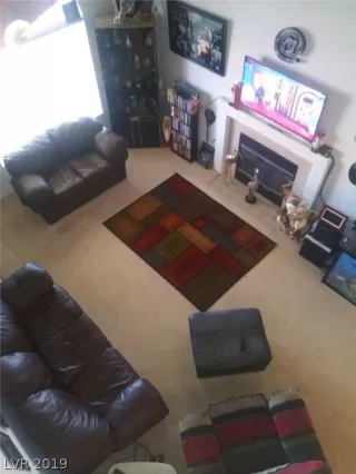 Photo #3: 2092716 Listing 