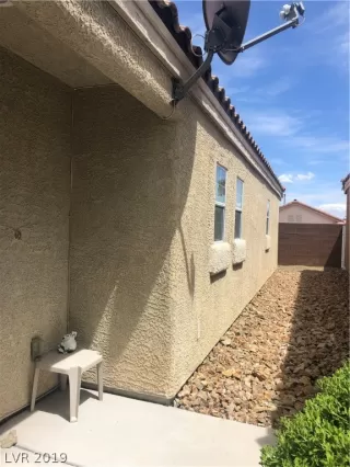 Photo #3: 2092722 Listing 