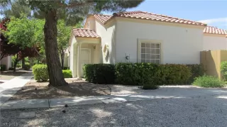 Photo #3: 2092788 Listing