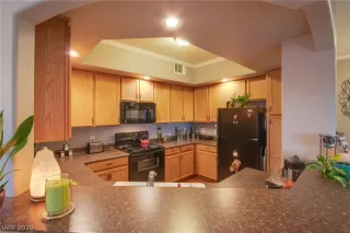 Photo #6: 2092800 Listing