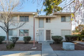 Photo #1: 2092815 Listing 