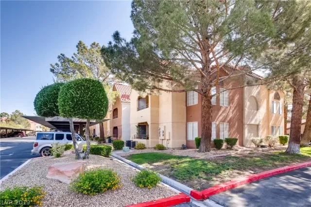 MLS: 2092842 Condo For Sale