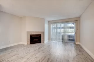 Photo #2: 2092842 Listing 