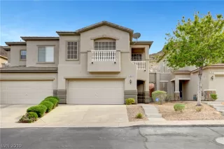 Photo #1: 2092890 Listing 