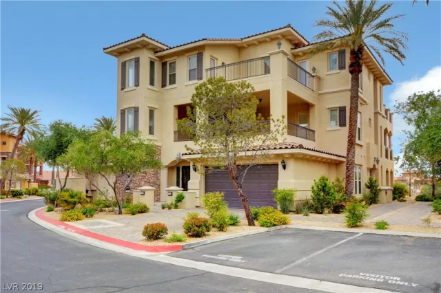 MLS: 2092906 Condo For Sale