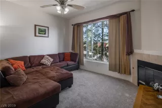 Photo #4: 2092935 Listing 