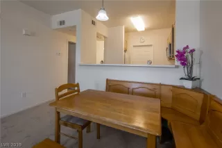 Photo #6: 2092935 Listing 