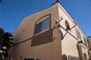 Photo #1: 2092952 Listing 