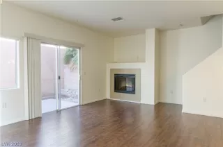 Photo #2: 2092952 Listing 