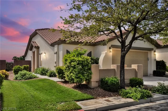 MLS: 2093003 Condo For Sale