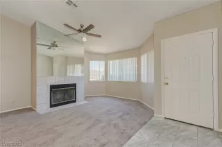 Photo #3: 2093171 Listing