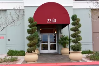 Photo #1: 2093202 Listing 