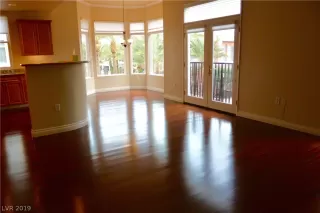 Photo #2: 2093202 Listing 