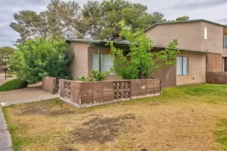 Photo #1: 2093203 Listing