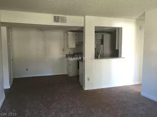 Photo #3: 2093239 Listing