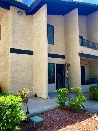 Photo #1: 2093244 Listing